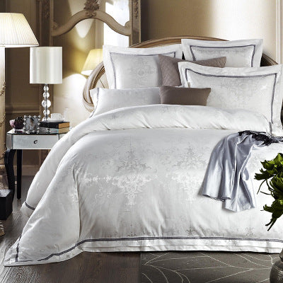 Light Luxury Bedding 4-Piece Set