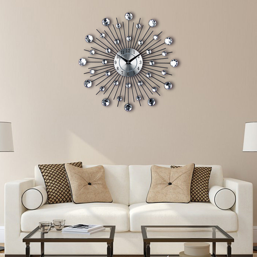 Mute Creative Round Art Electronic Wall Clock