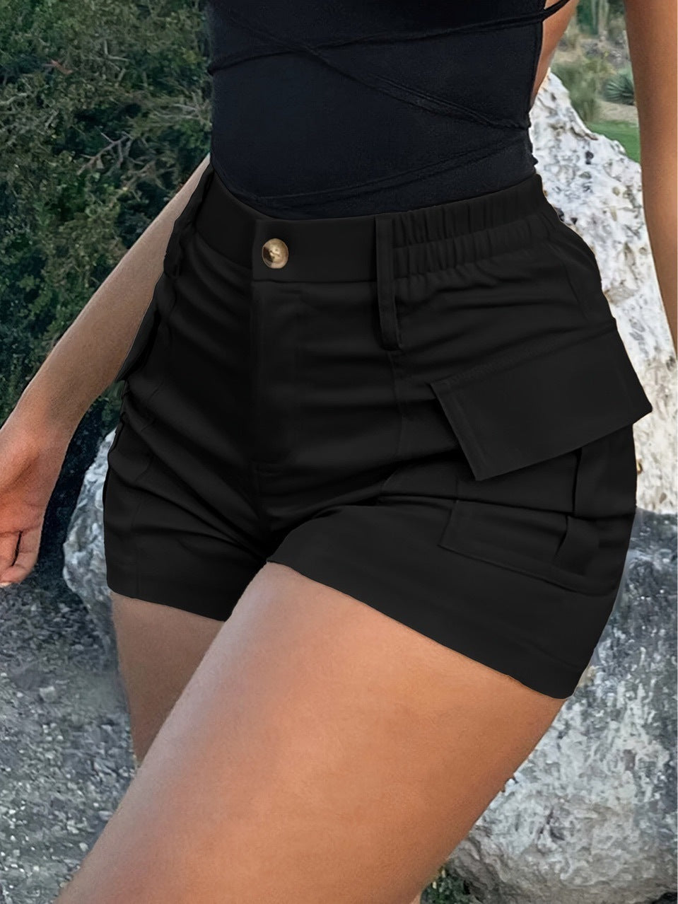 Cotton Pocketed Cargo Shorts