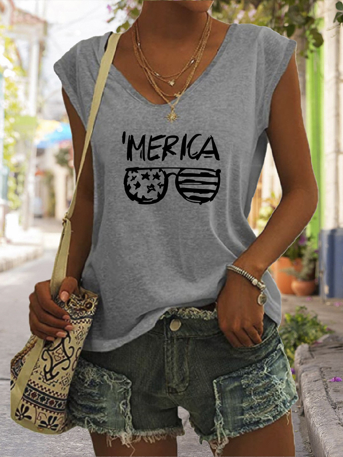 Glasses Flag Letters Sleeveless Tee