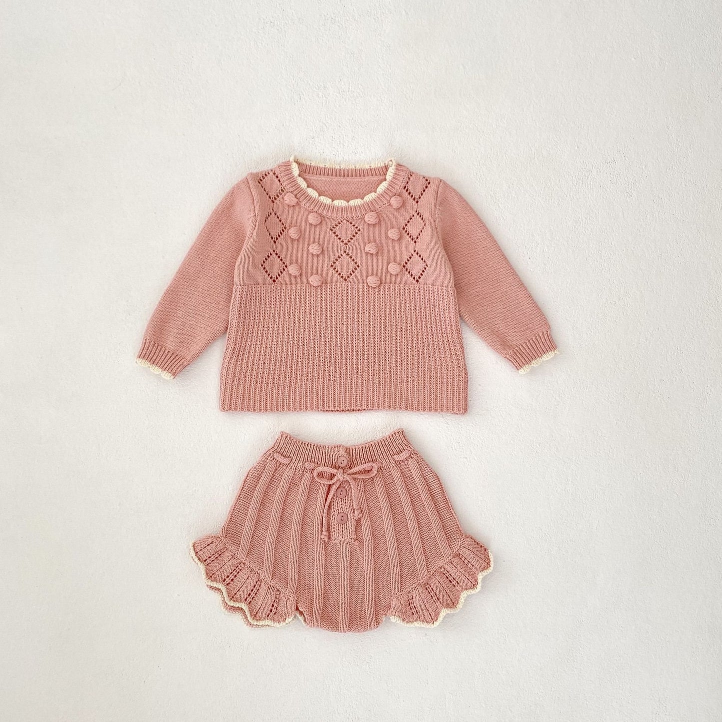Scalloped Sweater Ball Top Shorts Set