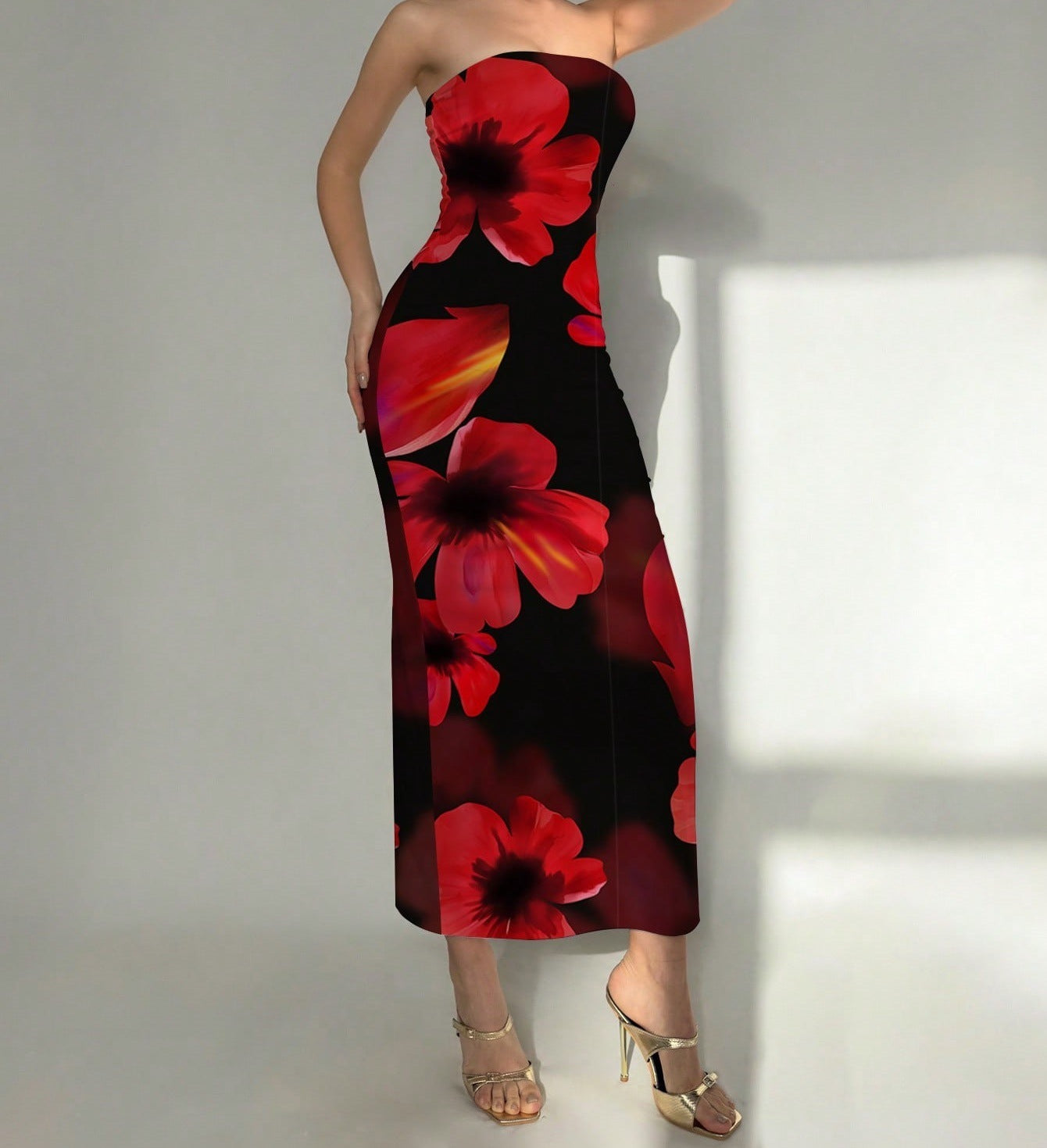 Slim-Fit Contrast Floral Print Dress
