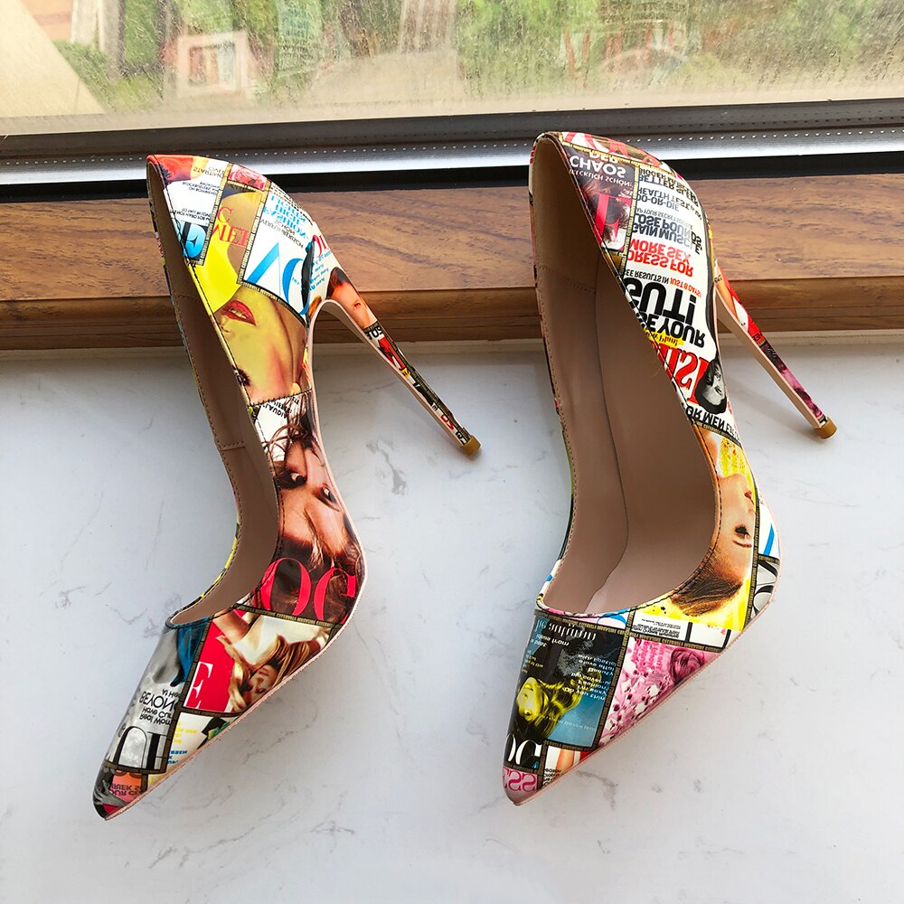 Picture Print Pointy Toe High Heels