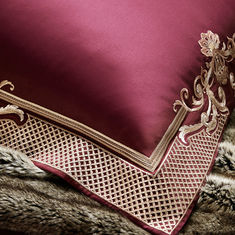 Four-piece Luxury Bed Set