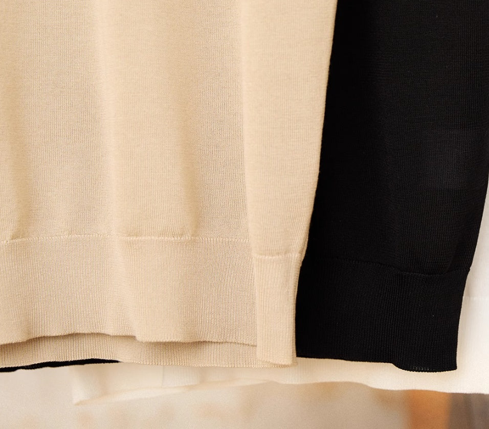 Slim Fit Round Neck Short Sleeve Shirt