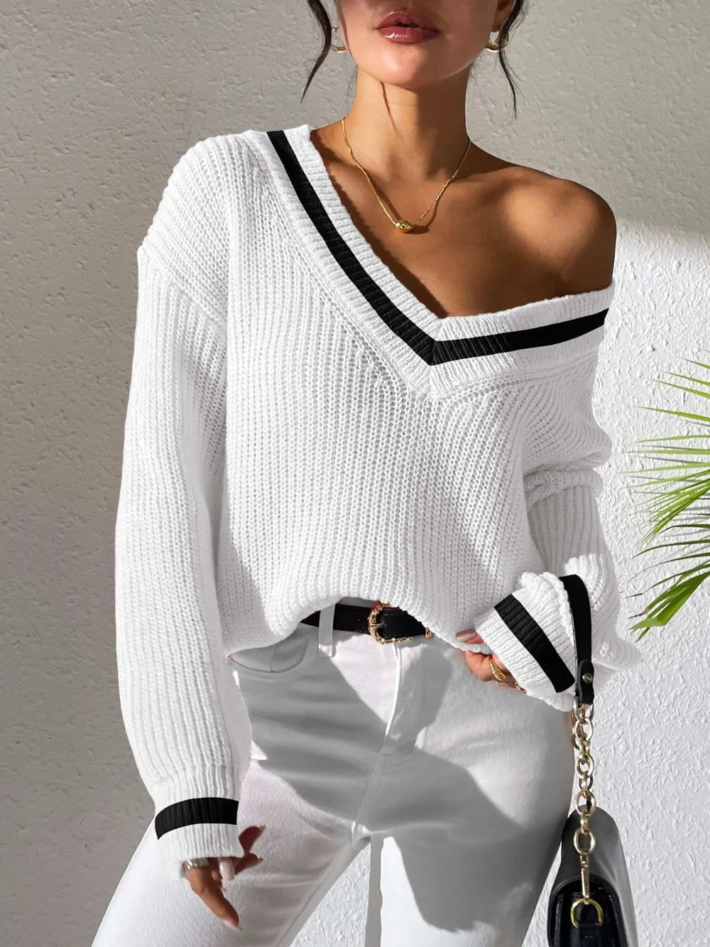 Striped Collar V-neck Sweater