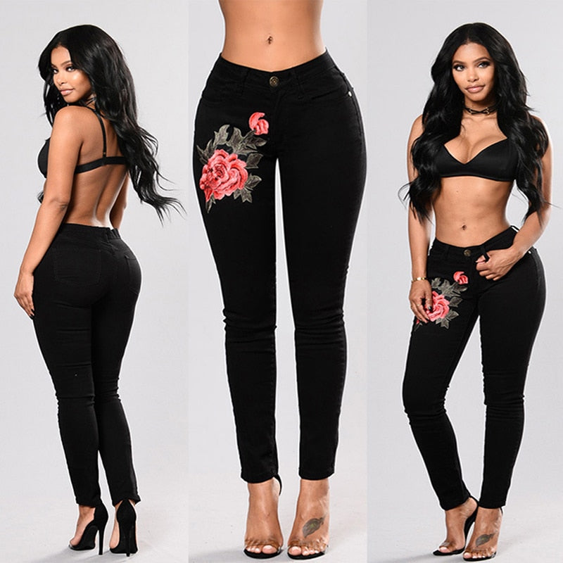 Flower Embroidered Ripped Skinny Jeans