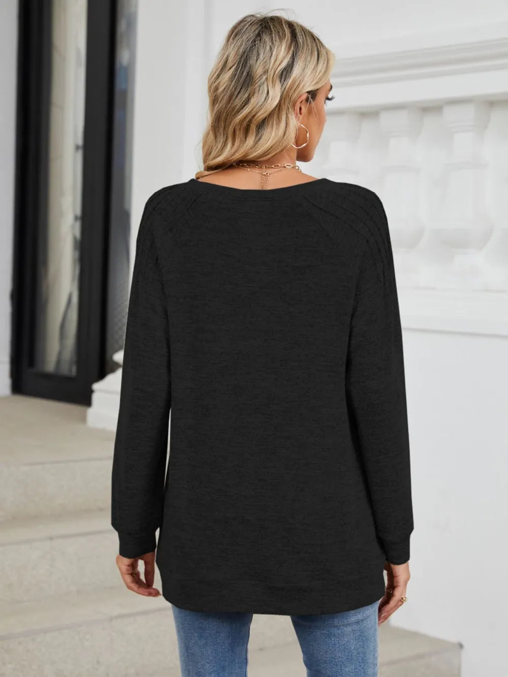 Round Neck Loose Drawstring Sweater