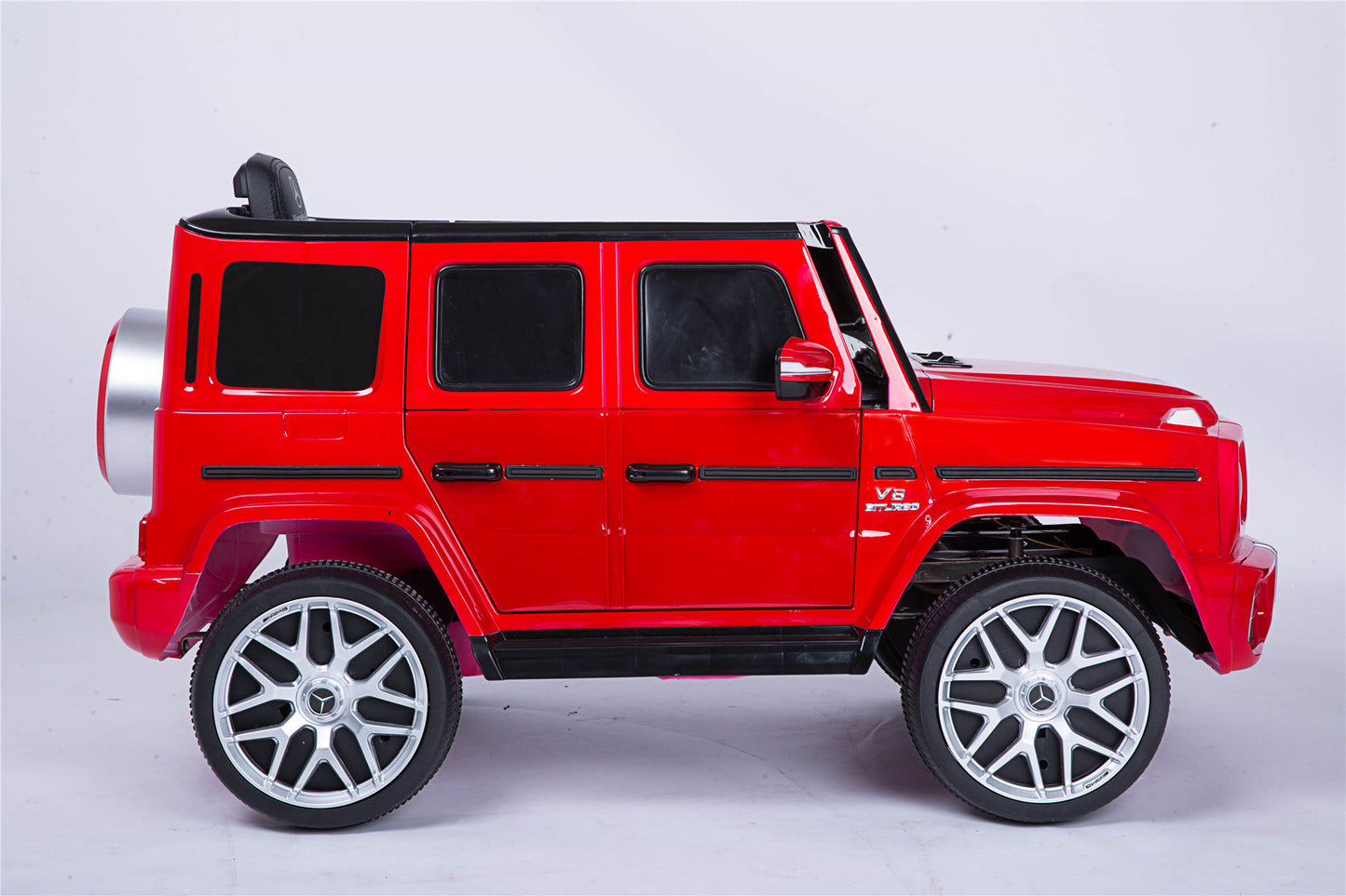 Mercedes Benz AMG G63 - Red