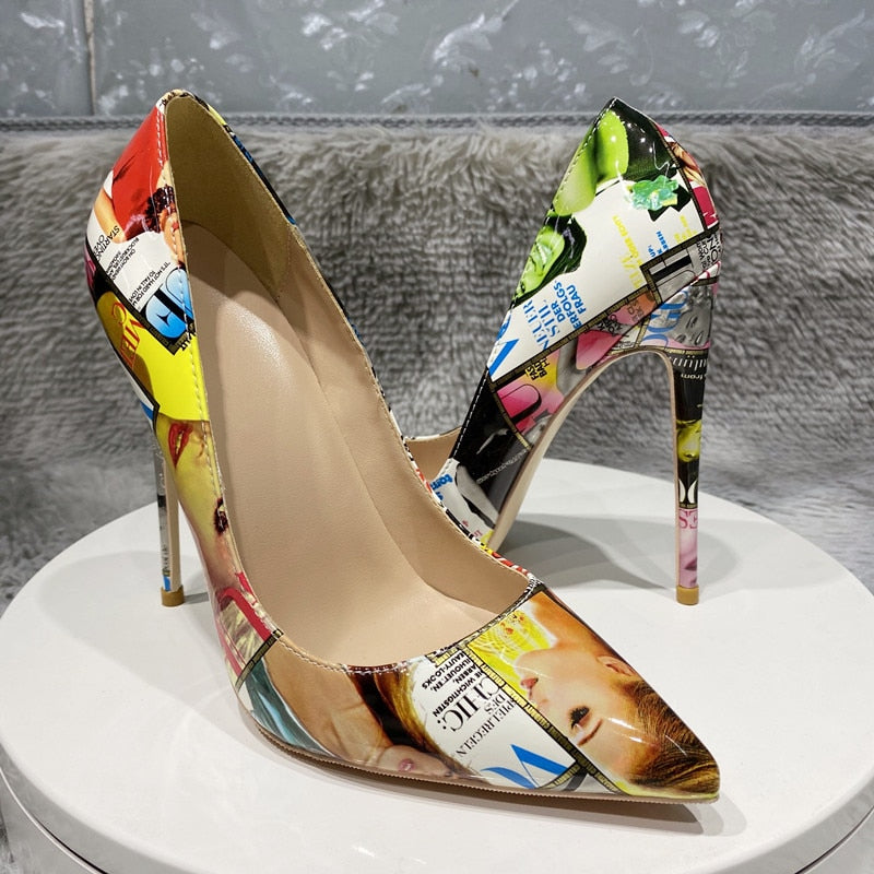 Picture Print Pointy Toe High Heels