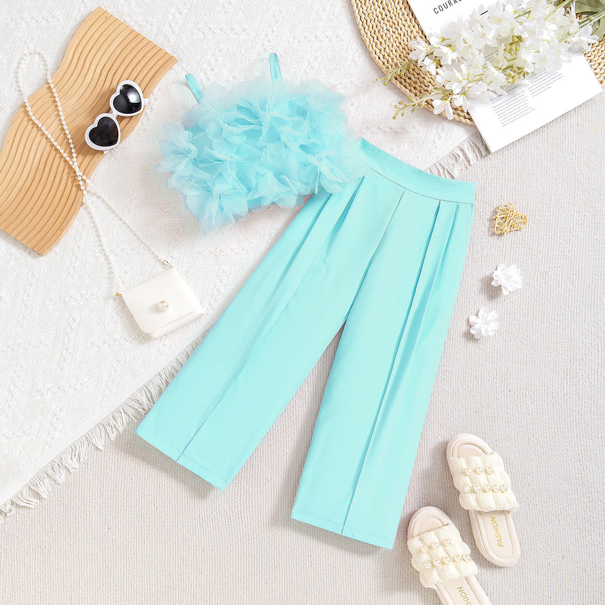 Mesh Three-Dimensional Flower Sling Top Outfit