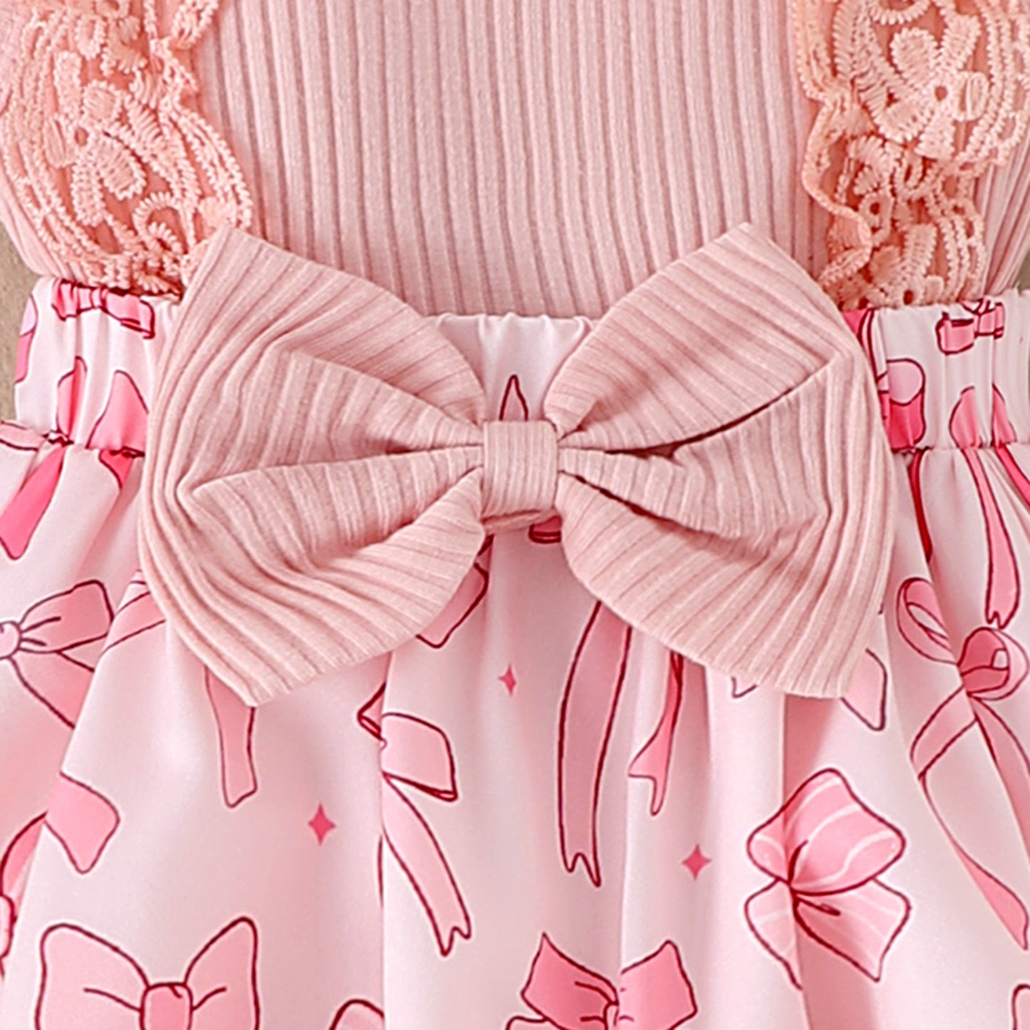 Two-color Lace Sleeve Baby's Gown