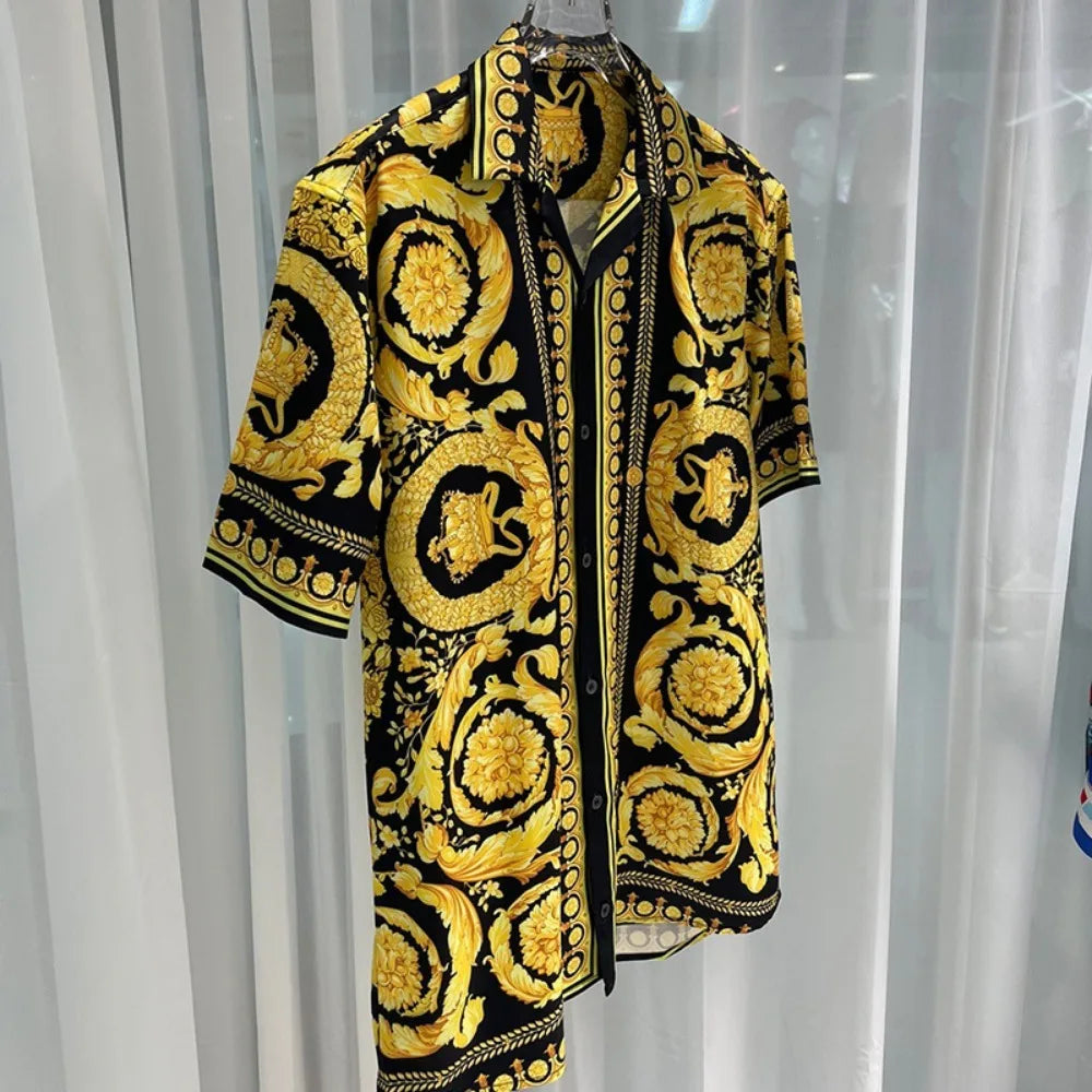 Crown Print Short-Sleeved Button Down