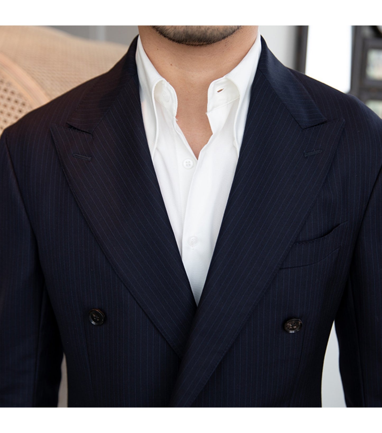 Pointed Collar Wrinkle Resistant Slim Fit Button Down