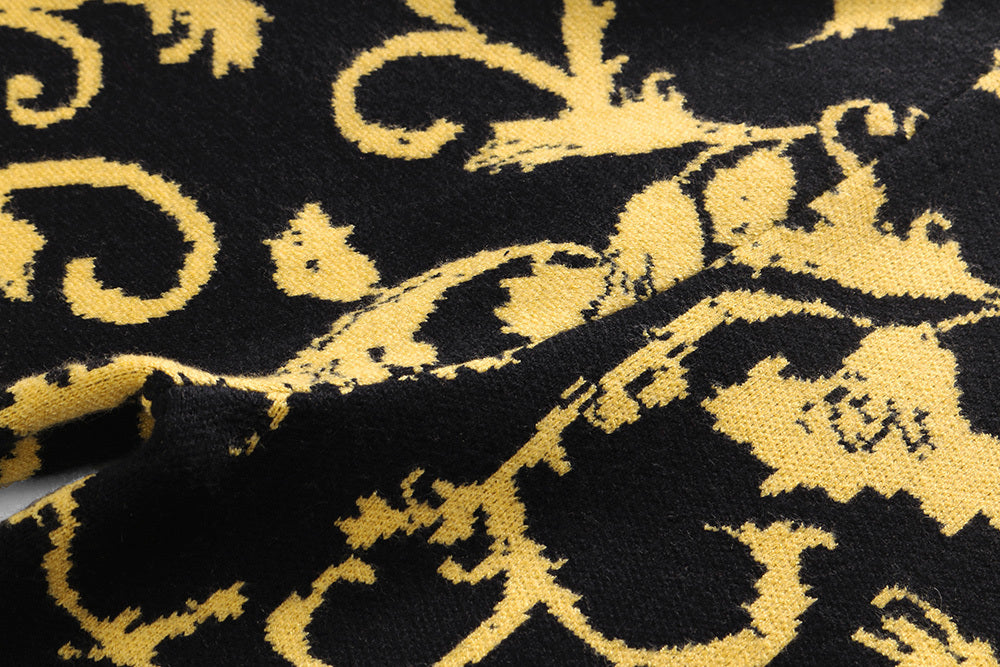 Round Neck Pullover Slim-fit Sweater