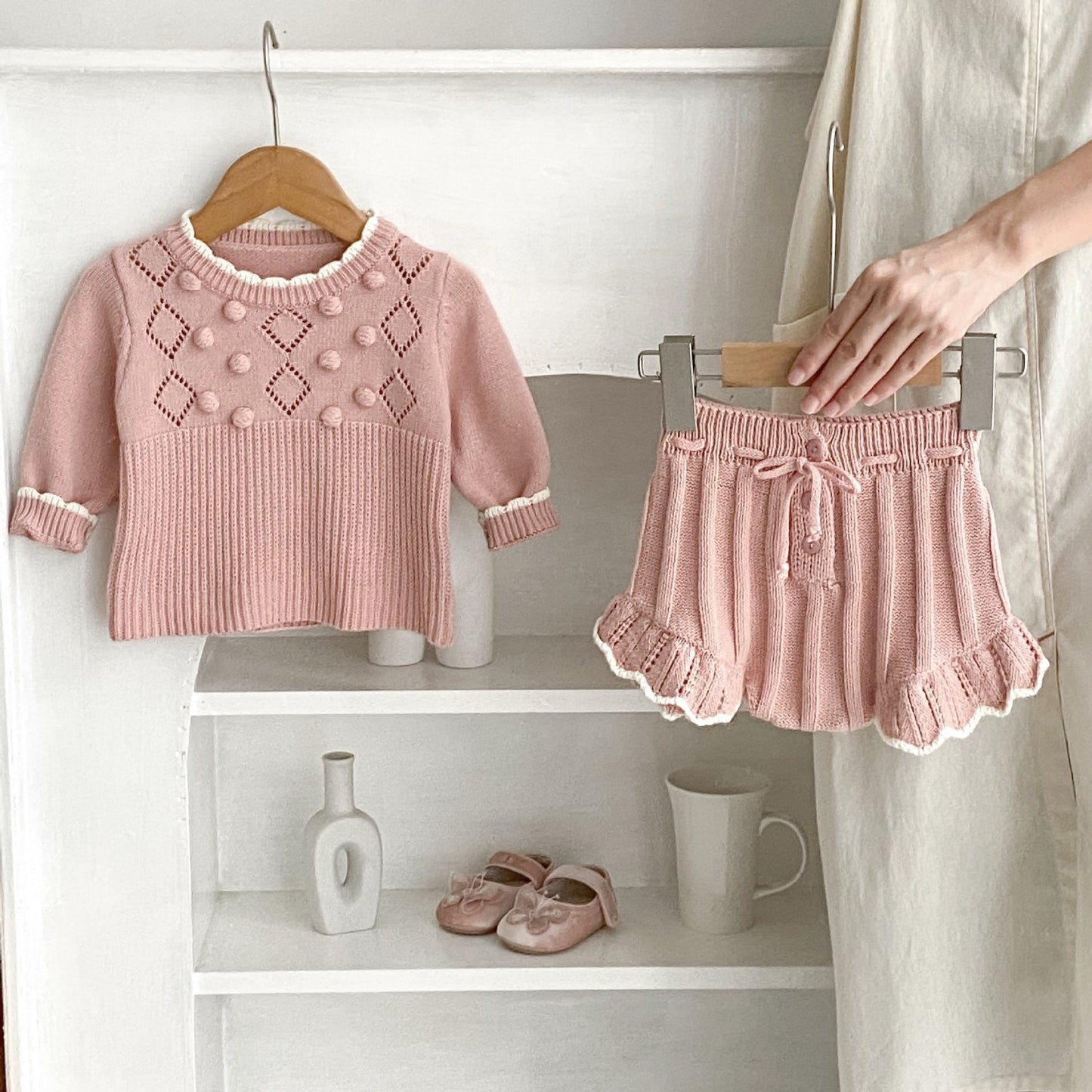 Scalloped Sweater Ball Top Shorts Set