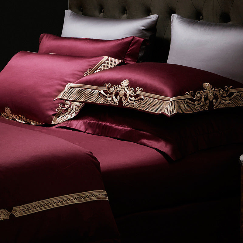 Four-piece Luxury Bed Set