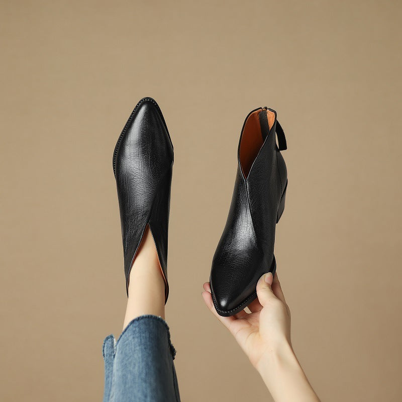 Pointed-Toe Retro Cowhide Ankle Boots