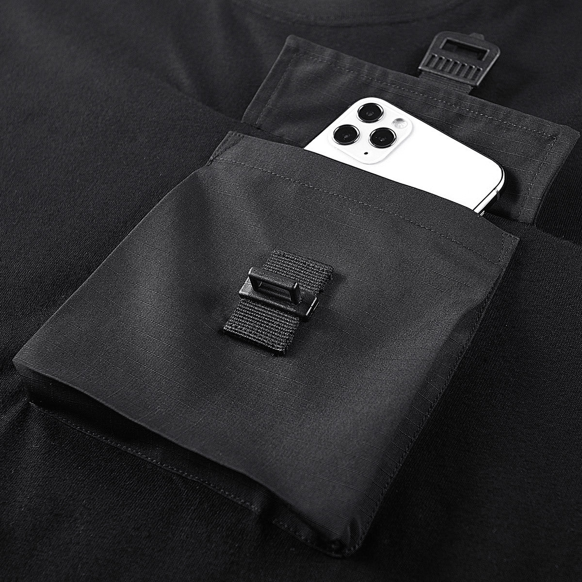 Versatile Pocketed Short-Sleeved Tee